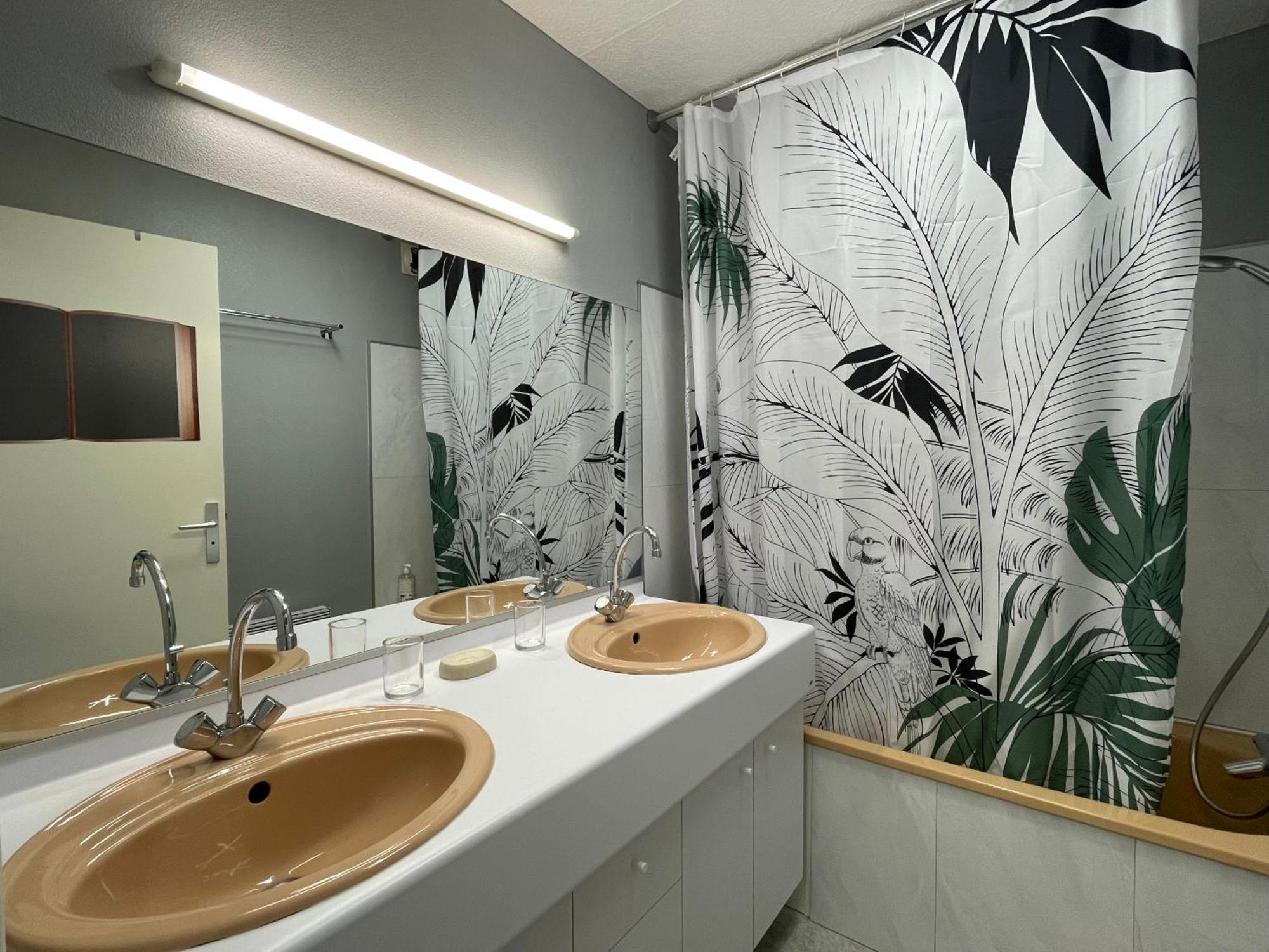 Les Pieds Dans Le Sable Apartment เบรย์ดูน ภายนอก รูปภาพ